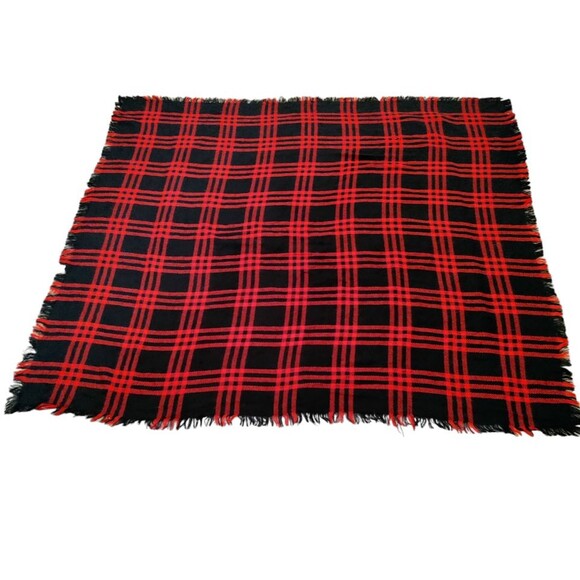 Akira Chicago Red Label Wrap Shawl Women's One Size Red Black Plaid Oversized - Picture 4 of 4
